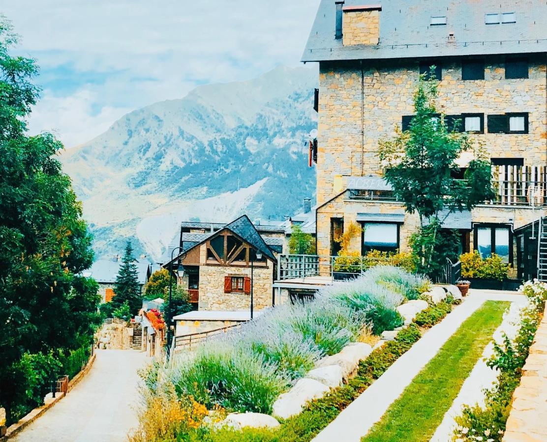 Alberg Estación Buitenkant foto